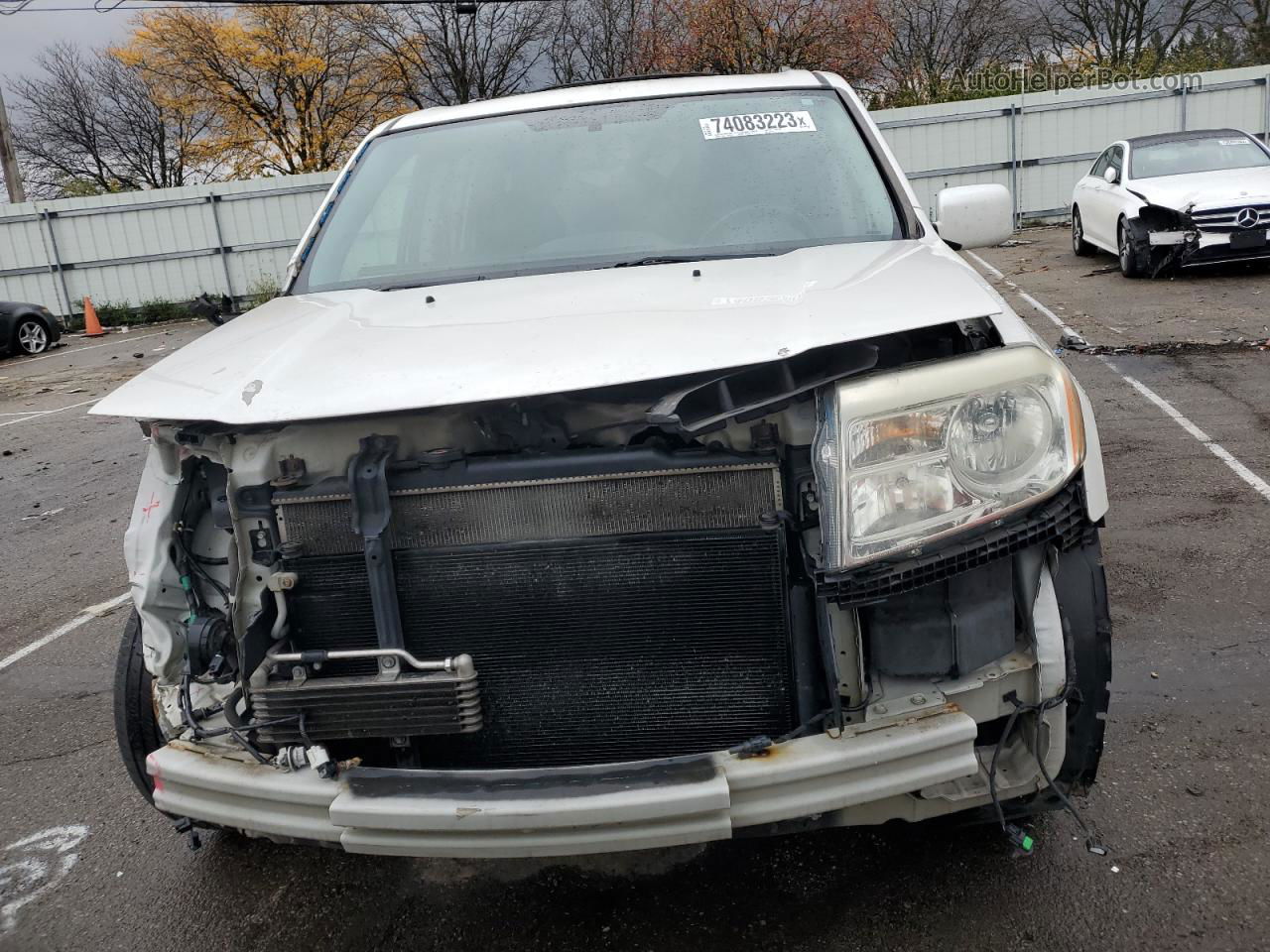 2013 Honda Pilot Touring White vin: 5FNYF4H97DB047741