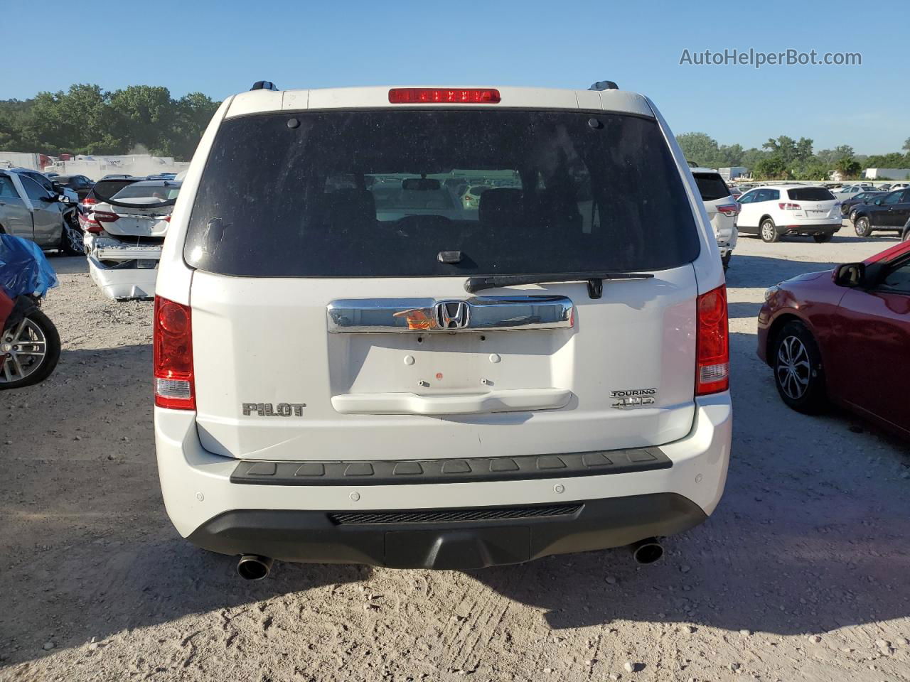 2013 Honda Pilot Touring White vin: 5FNYF4H97DB078939