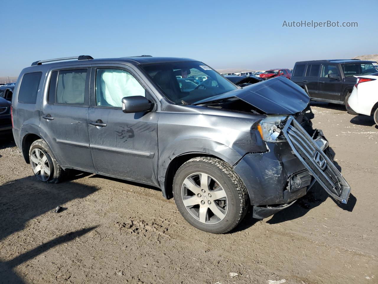 2013 Honda Pilot Touring Gray vin: 5FNYF4H99DB001828