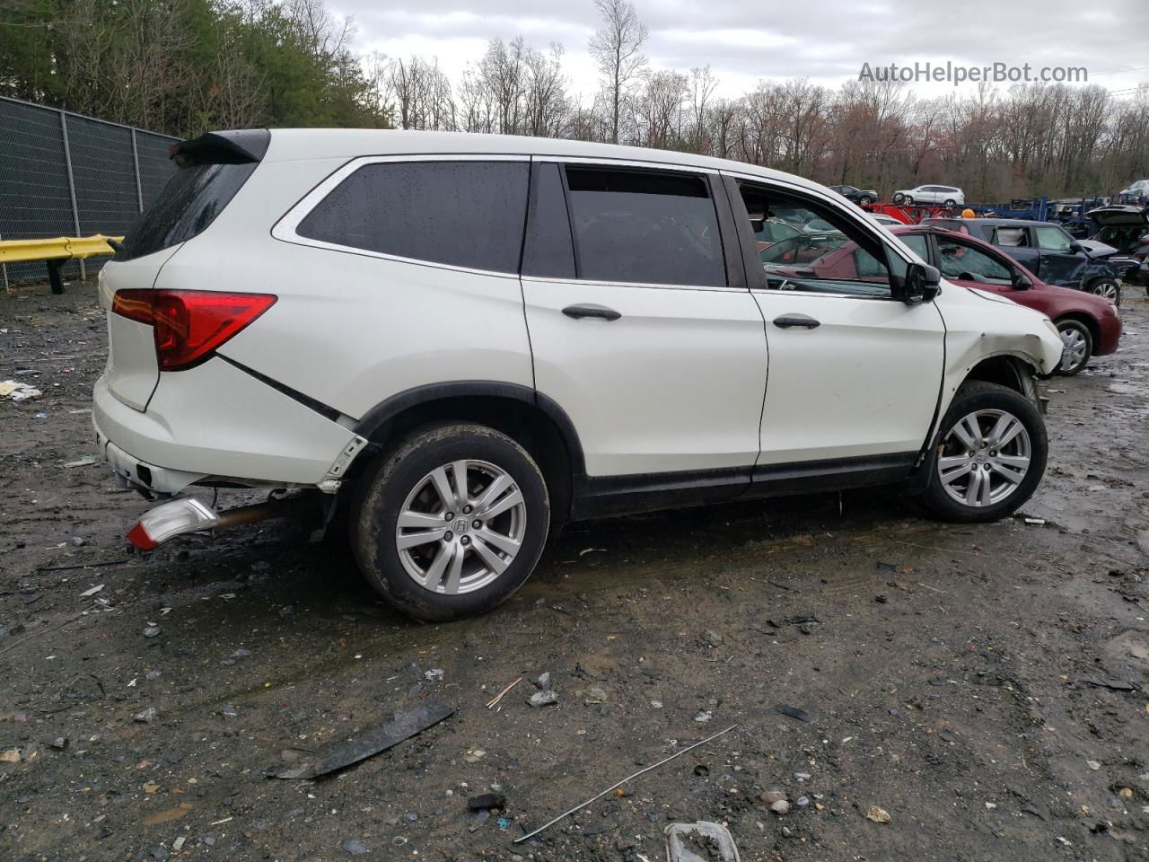 2016 Honda Pilot Lx White vin: 5FNYF5H11GB024251