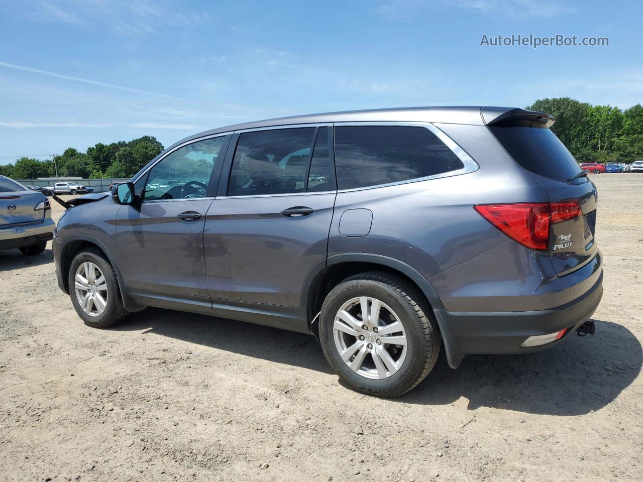 2016 Honda Pilot Lx Gray vin: 5FNYF5H18GB037191