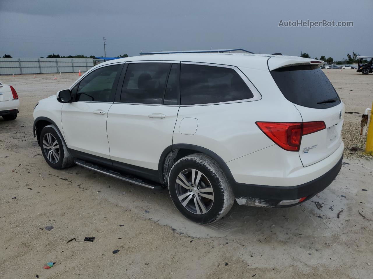 2017 Honda Pilot Ex White vin: 5FNYF5H33HB018731