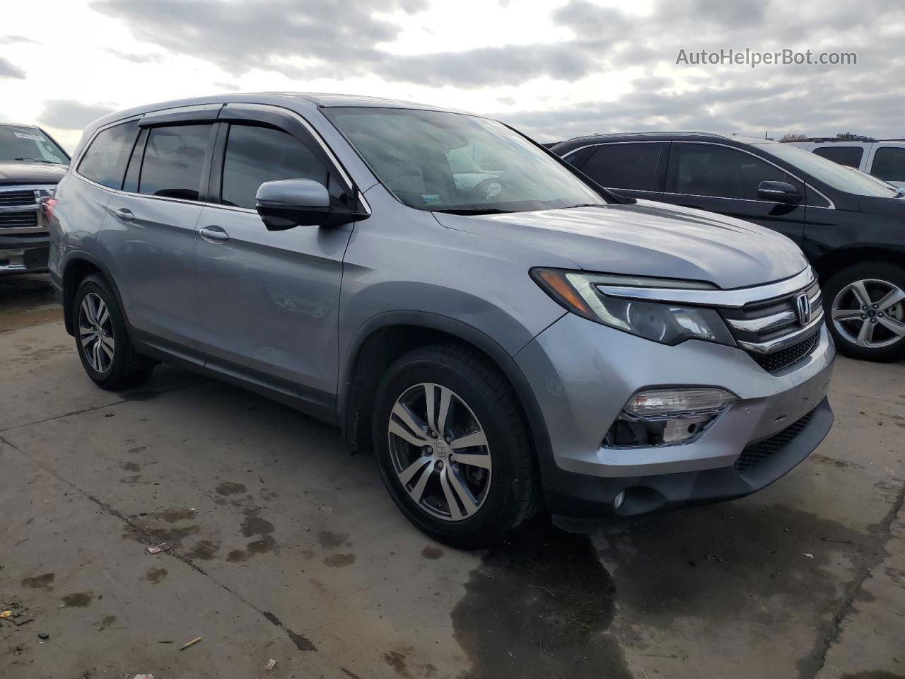 2017 Honda Pilot Ex Серебряный vin: 5FNYF5H39HB020497