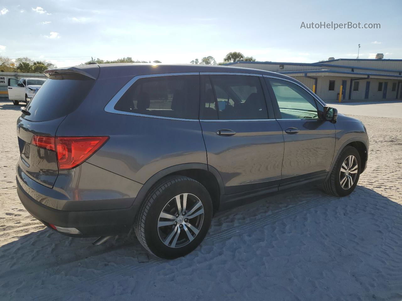 2017 Honda Pilot Exl Gray vin: 5FNYF5H56HB027313