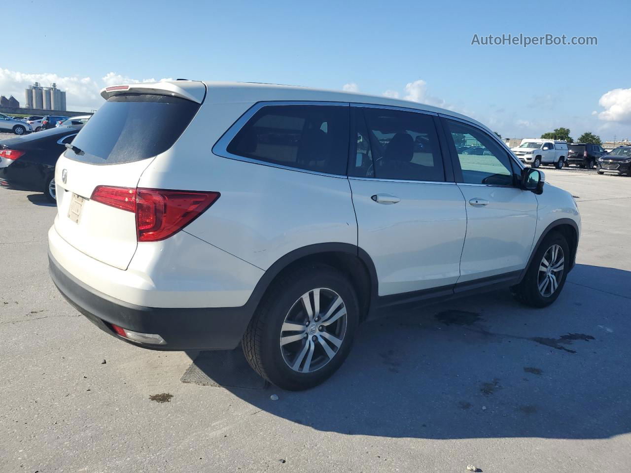 2017 Honda Pilot Exl White vin: 5FNYF5H56HB035816