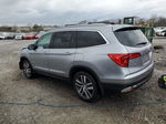 2017 Honda Pilot Touring Серебряный vin: 5FNYF5H93HB038854