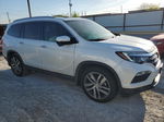 2017 Honda Pilot Touring White vin: 5FNYF5H94HB025126