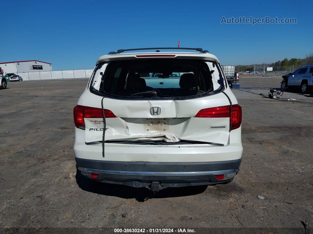 2016 Honda Pilot Touring White vin: 5FNYF5H96GB008570