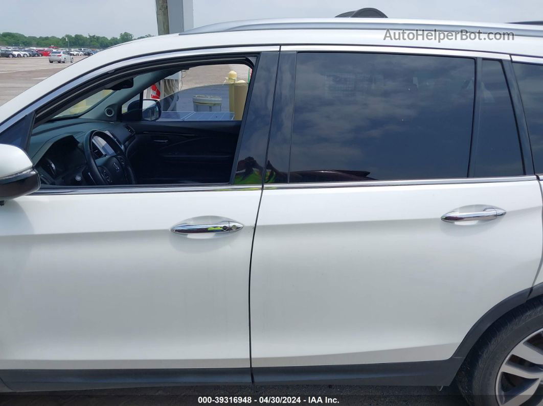 2017 Honda Pilot Touring White vin: 5FNYF5H97HB008885