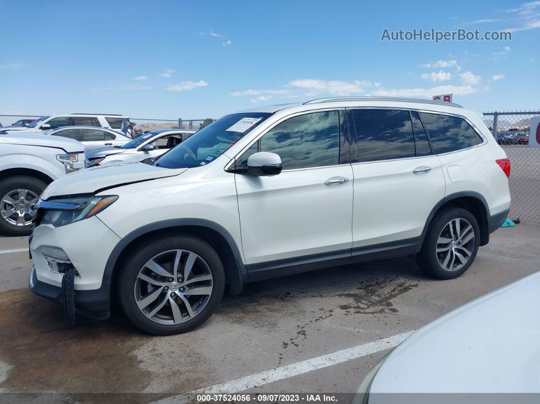 2017 Honda Pilot Touring White vin: 5FNYF5H9XHB018889