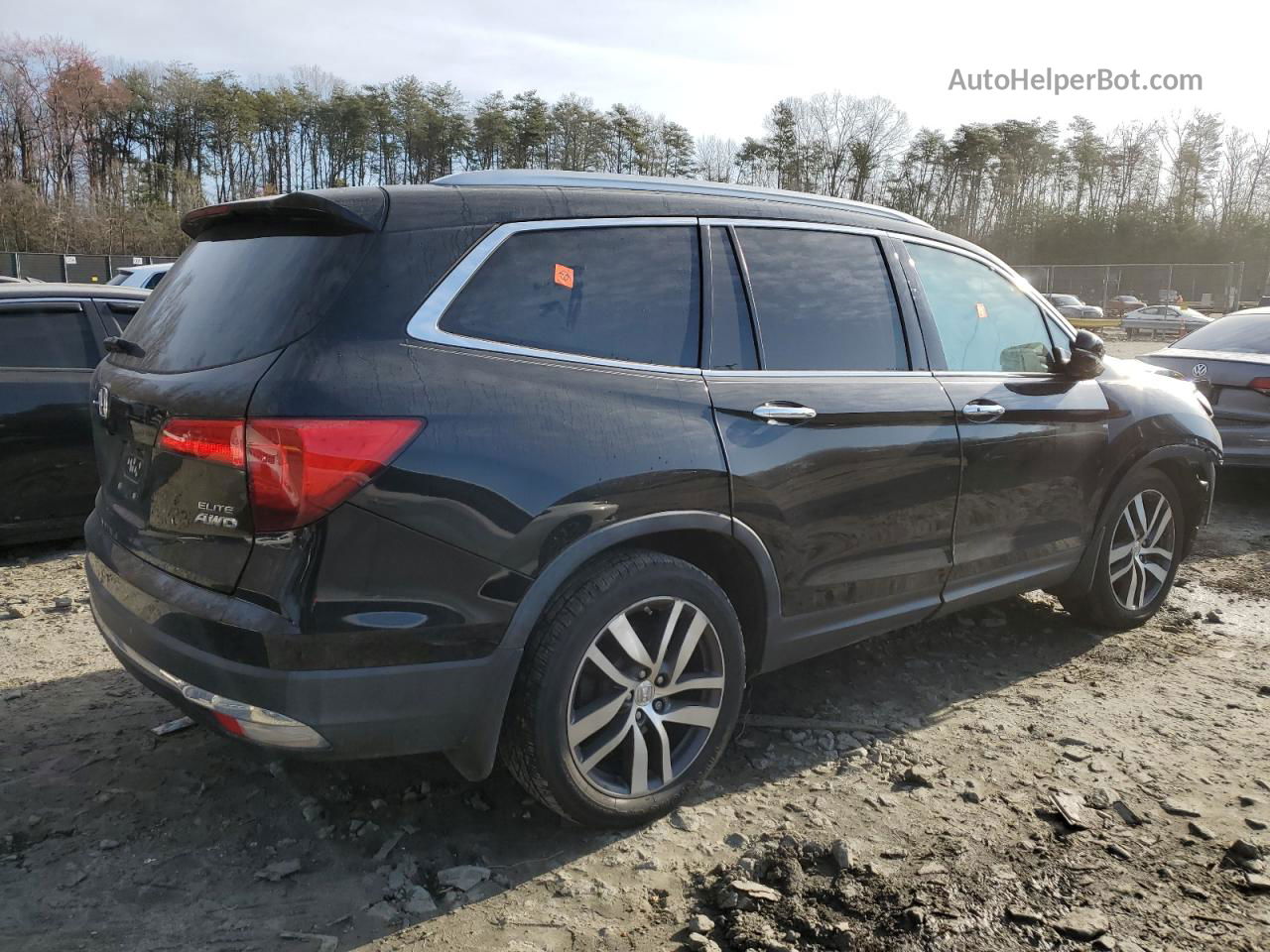 2016 Honda Pilot Elite Черный vin: 5FNYF6H01GB033741