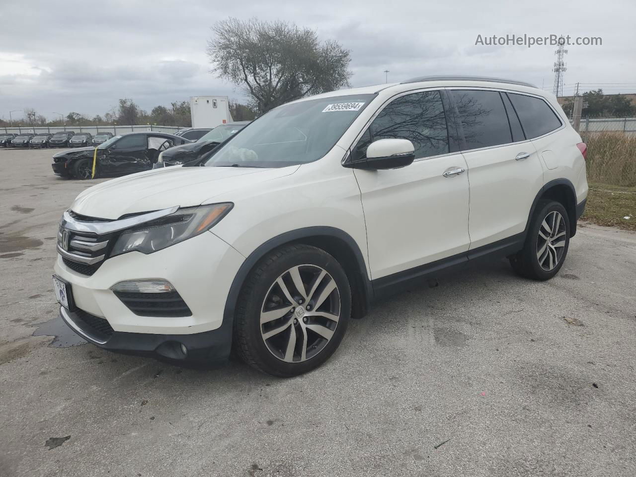 2017 Honda Pilot Elite White vin: 5FNYF6H01HB052050