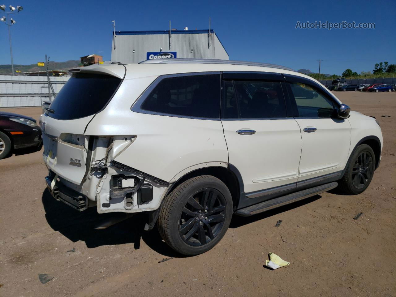 2017 Honda Pilot Elite White vin: 5FNYF6H02HB019591