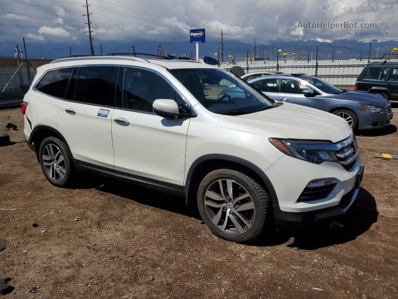 2016 Honda Pilot Elite Белый vin: 5FNYF6H03GB030792