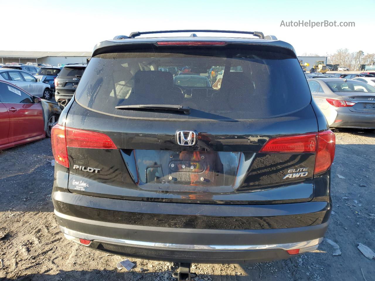 2017 Honda Pilot Elite Черный vin: 5FNYF6H03HB065902