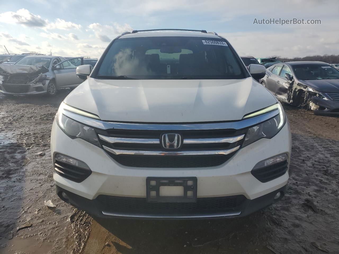 2017 Honda Pilot Elite White vin: 5FNYF6H04HB034920