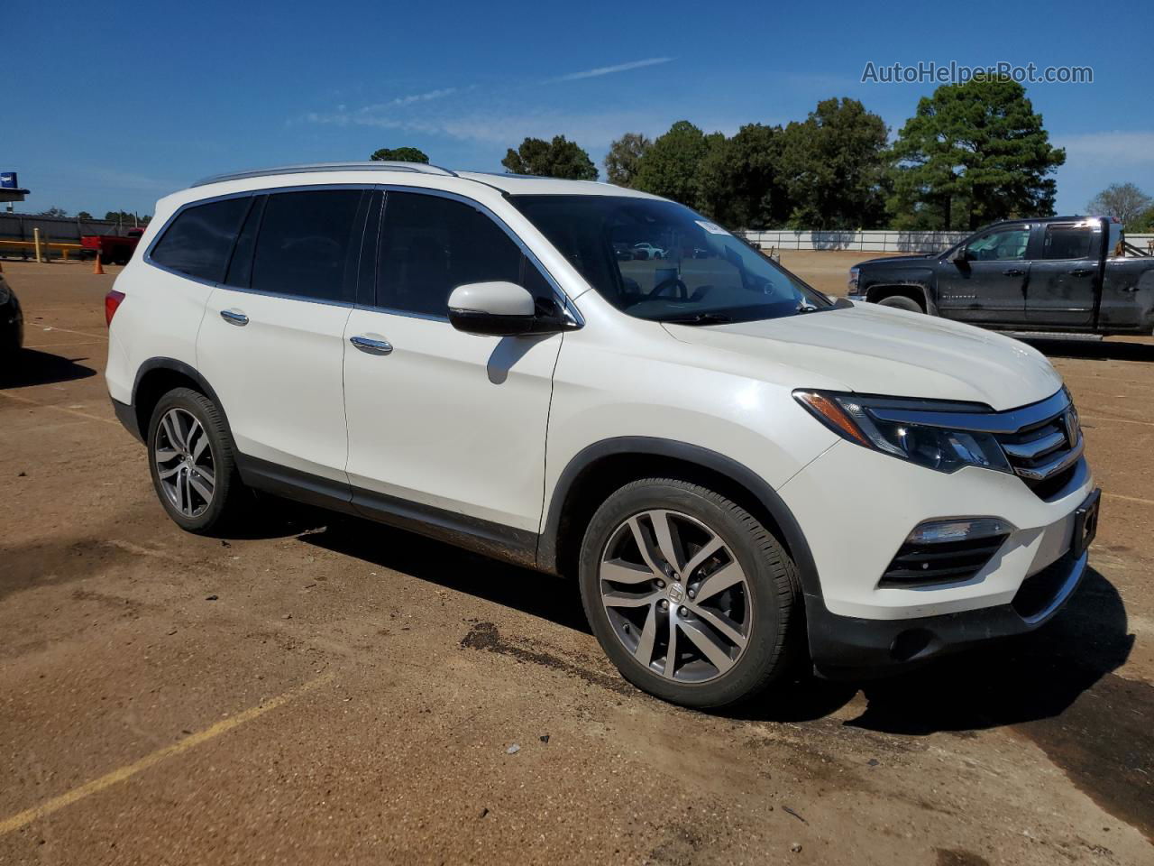 2017 Honda Pilot Elite White vin: 5FNYF6H04HB056917