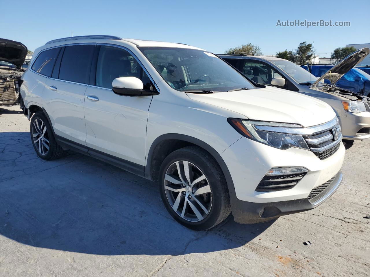 2017 Honda Pilot Elite White vin: 5FNYF6H08HB098846