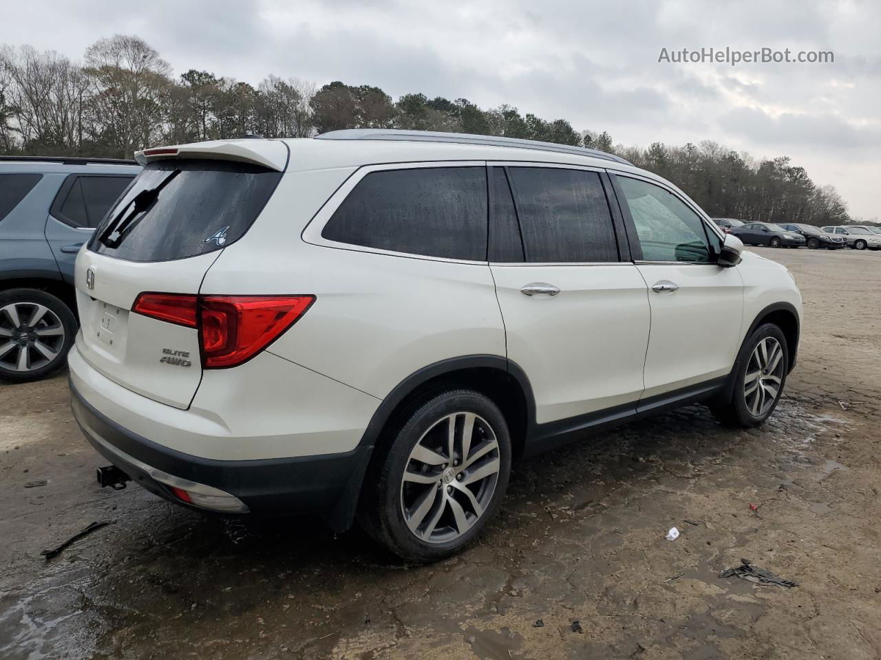 2017 Honda Pilot Elite White vin: 5FNYF6H09HB000164