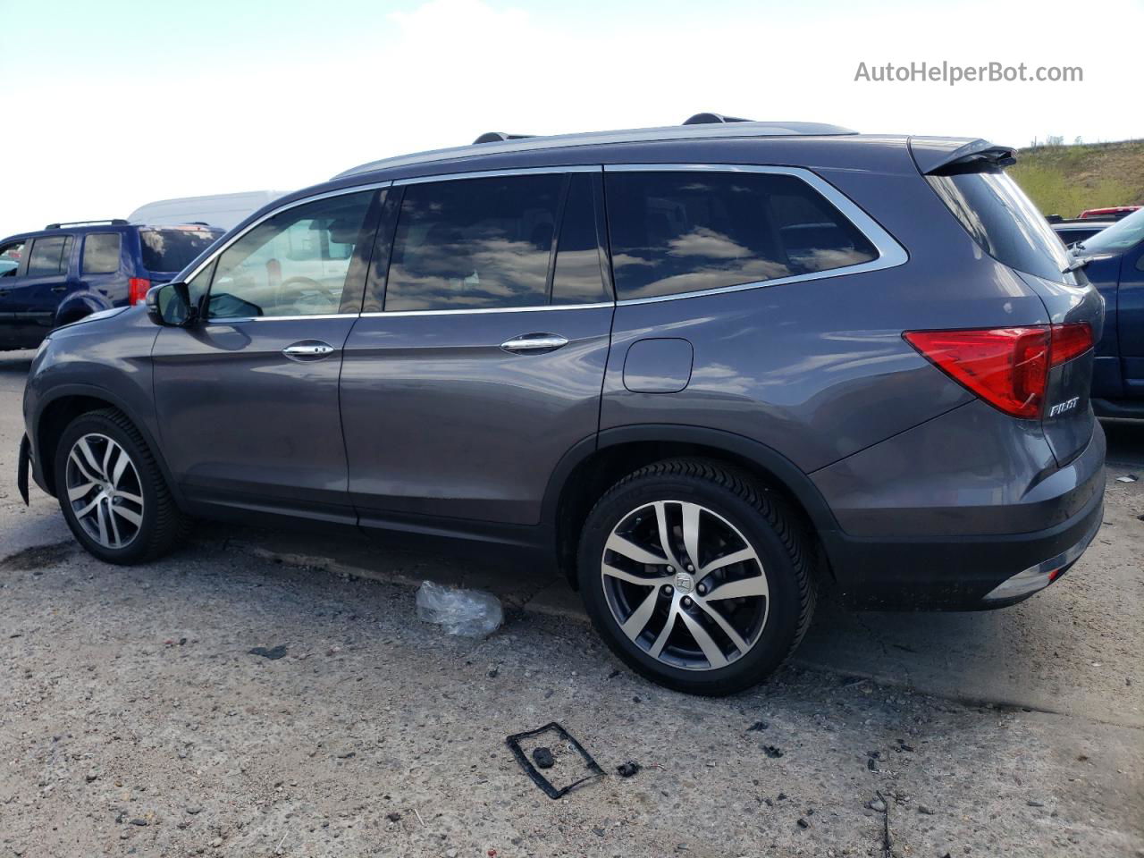 2017 Honda Pilot Elite Gray vin: 5FNYF6H09HB081733