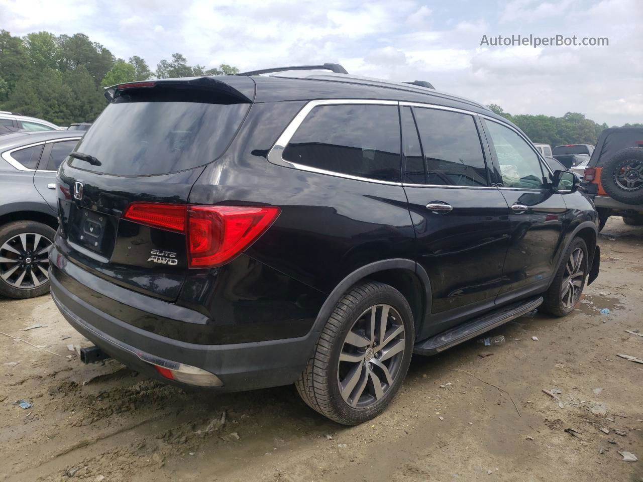 2017 Honda Pilot Elite Black vin: 5FNYF6H0XHB039815