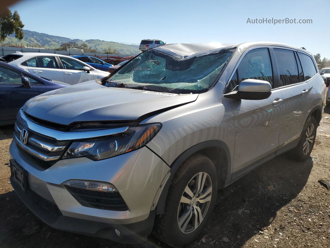 2017 Honda Pilot Ex Silver vin: 5FNYF6H32HB012165