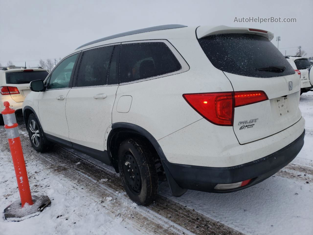 2017 Honda Pilot Ex White vin: 5FNYF6H37HB504402