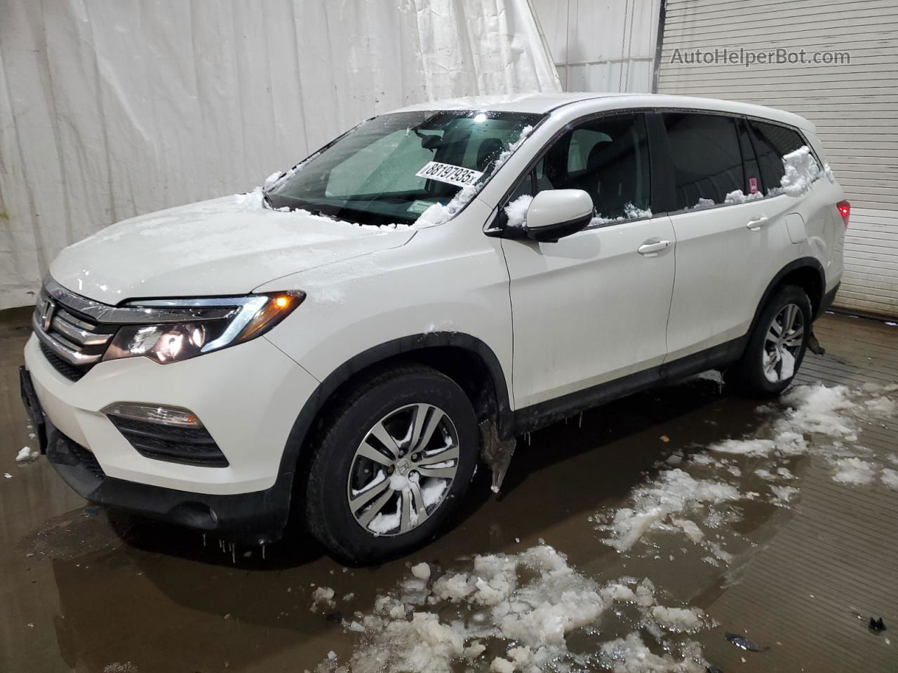 Price & History 2018 Honda Pilot Ex 3.5l 6 vin: 5FNYF6H37JB056149