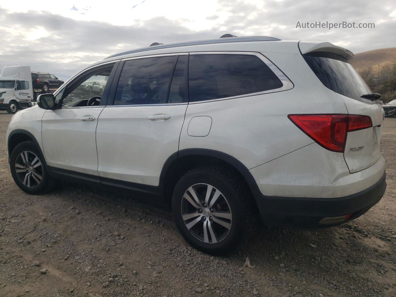 2017 Honda Pilot Ex White vin: 5FNYF6H44HB070304