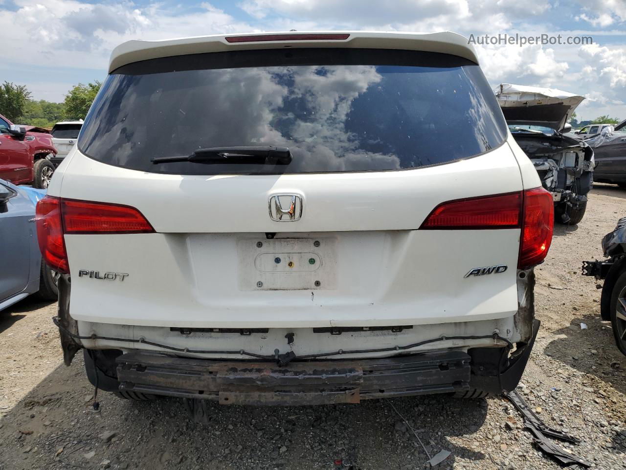 2016 Honda Pilot Exl White vin: 5FNYF6H55GB057424