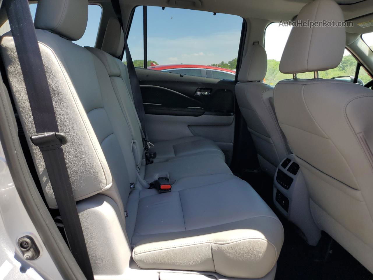 2016 Honda Pilot Exl Серебряный vin: 5FNYF6H80GB005922