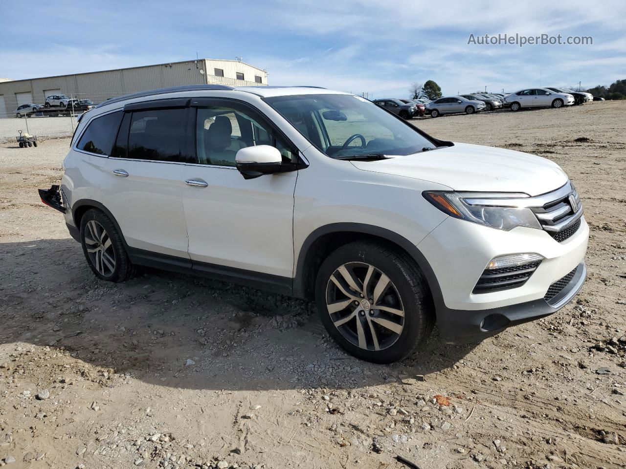 2016 Honda Pilot Touring Белый vin: 5FNYF6H91GB069895