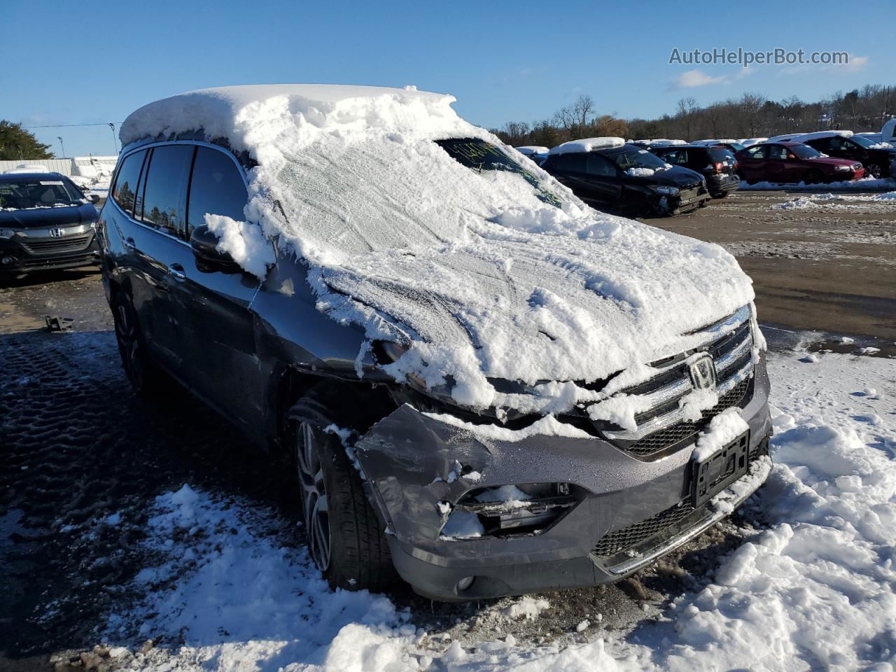 2016 Honda Pilot Touring Gray vin: 5FNYF6H92GB075186