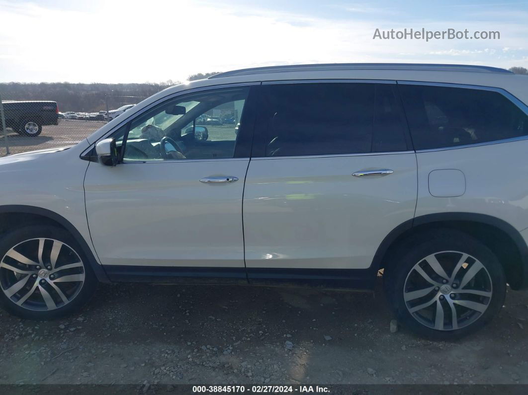 2017 Honda Pilot Touring White vin: 5FNYF6H93HB017282