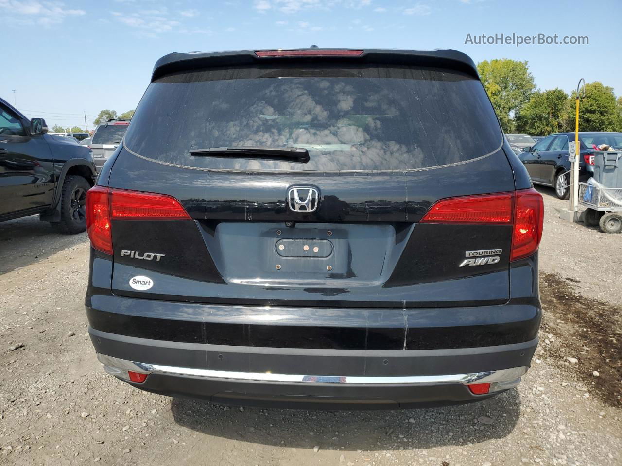 2017 Honda Pilot Touring Черный vin: 5FNYF6H93HB065252