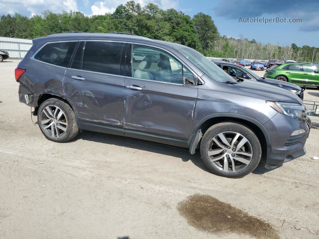 2016 Honda Pilot Touring Gray vin: 5FNYF6H94GB022862