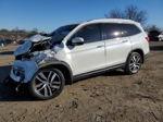 2016 Honda Pilot Touring White vin: 5FNYF6H95GB069513