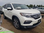 2017 Honda Pilot Touring White vin: 5FNYF6H95HB082683