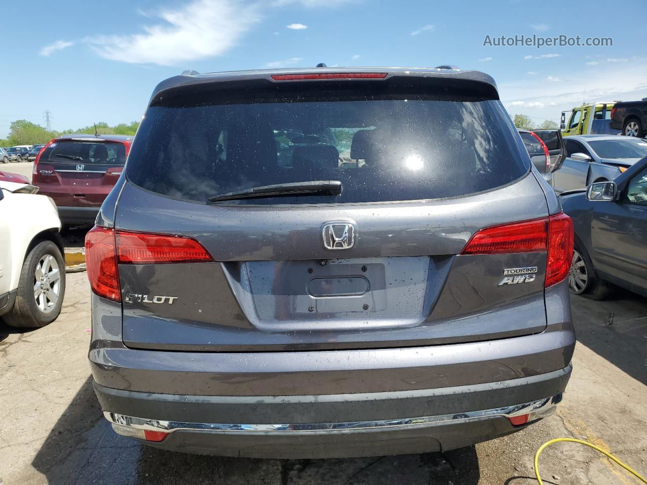 2016 Honda Pilot Touring Gray vin: 5FNYF6H96GB016495