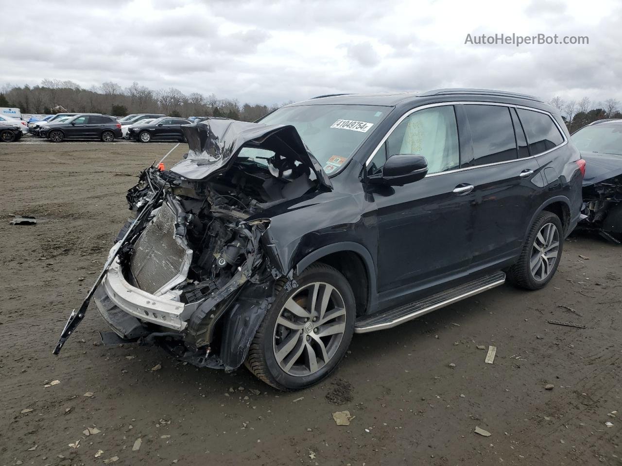 2017 Honda Pilot Touring Black vin: 5FNYF6H97HB060104