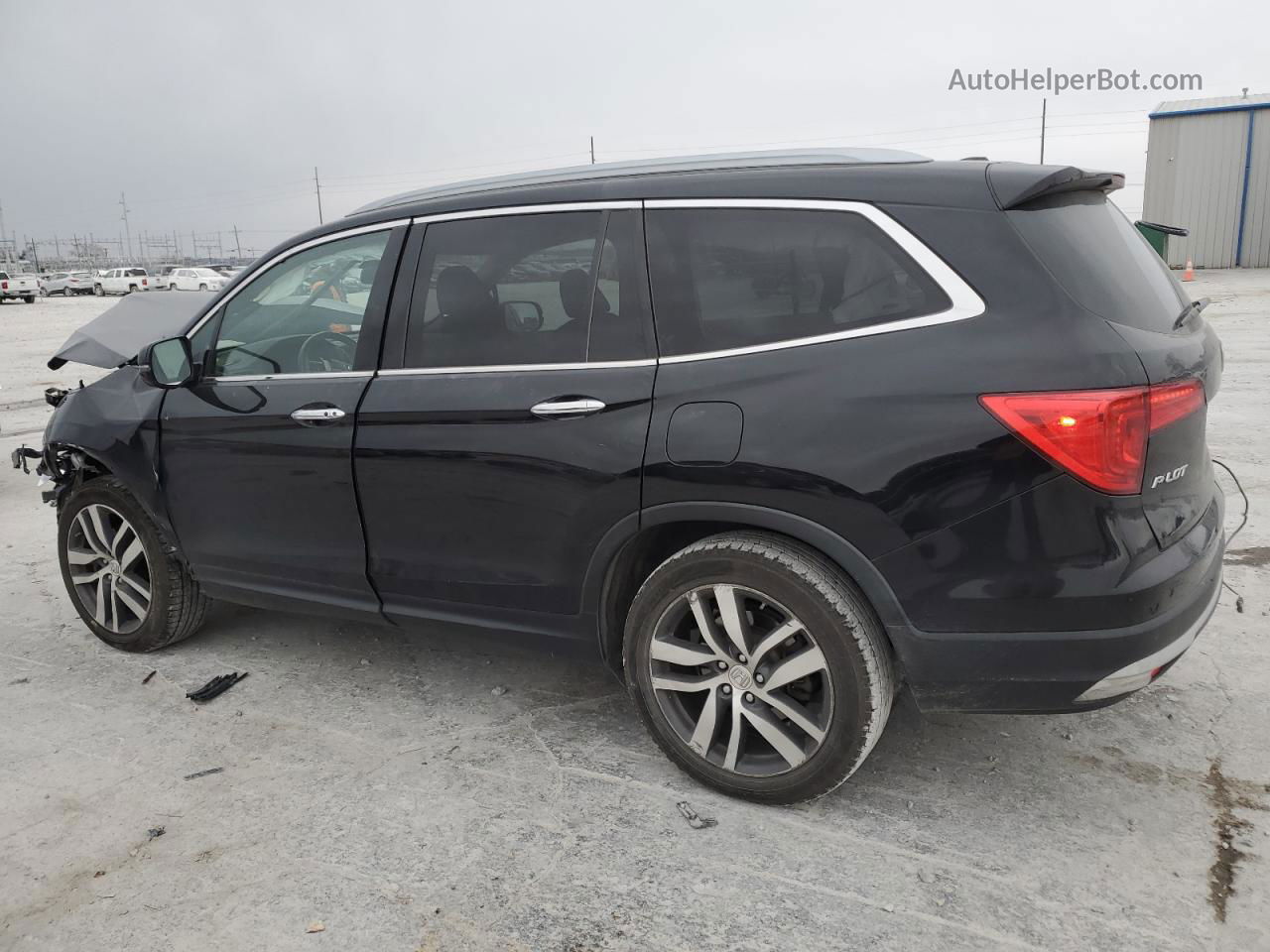 2016 Honda Pilot Touring Black vin: 5FNYF6H98GB092901