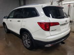 2016 Honda Pilot Touring Белый vin: 5FNYF6H9XGB048155