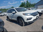 2016 Honda Pilot Touring White vin: 5FNYF6H9XGB089353