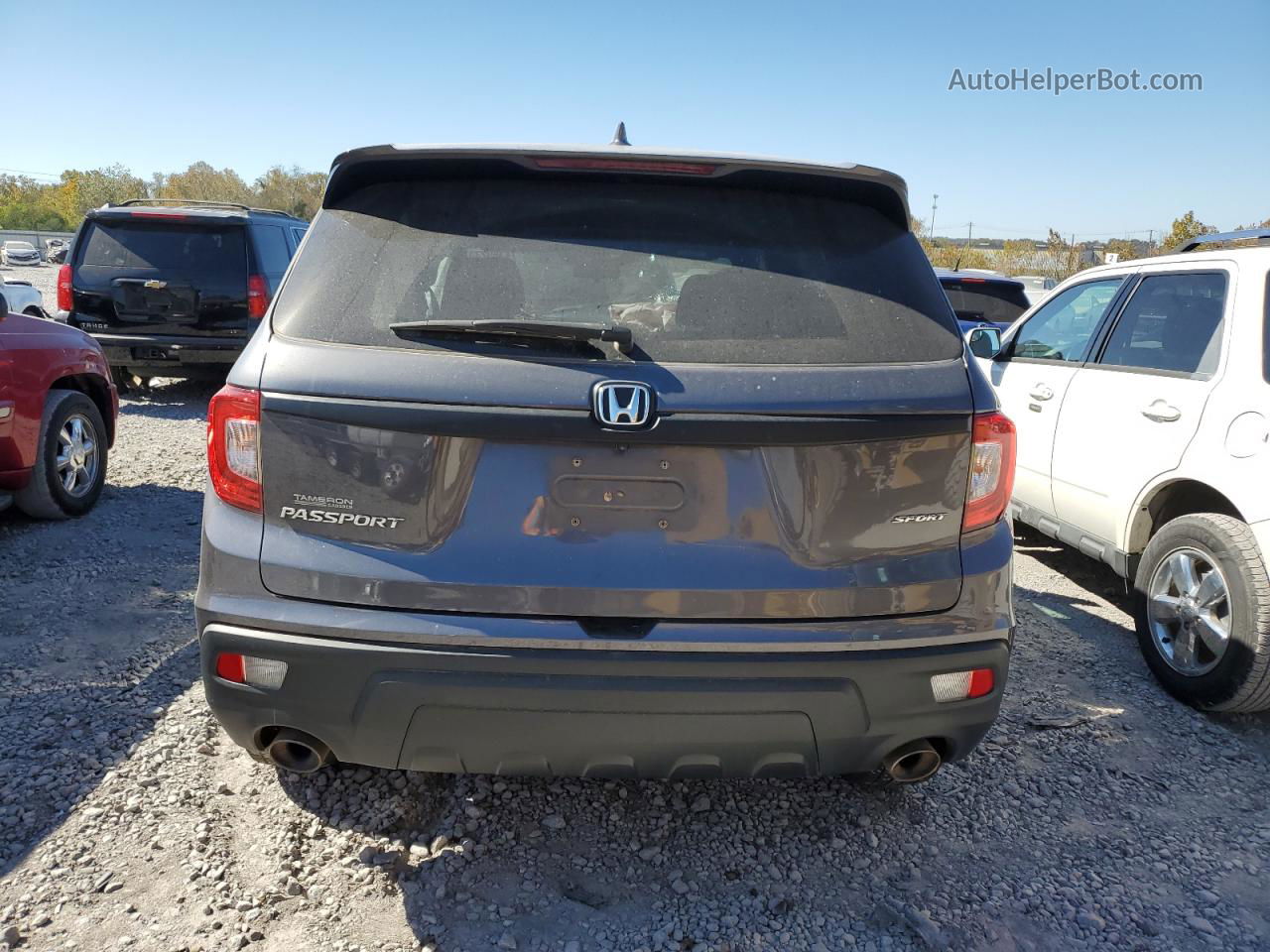 2019 Honda Passport Sport Charcoal vin: 5FNYF7H21KB005518