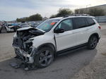 2019 Honda Passport Touring Белый vin: 5FNYF7H90KB000064