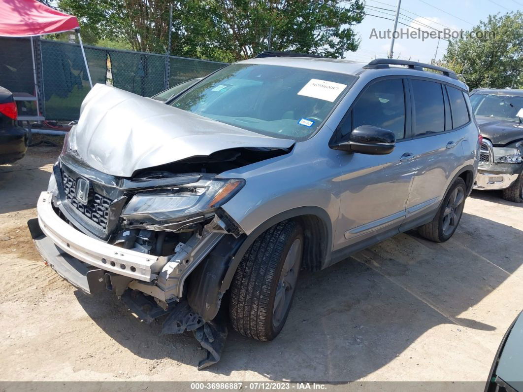 2019 Honda Passport Touring Silver vin: 5FNYF7H95KB003039