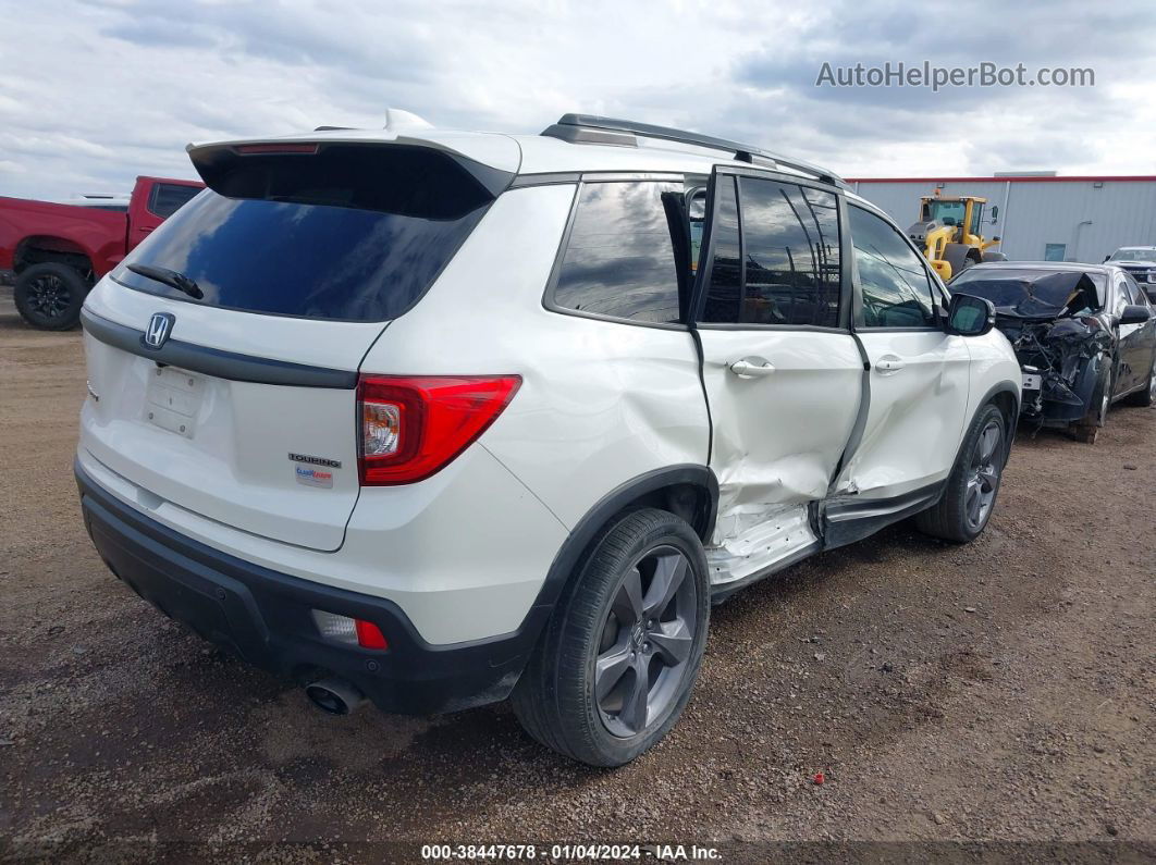 2019 Honda Passport Touring White vin: 5FNYF7H95KB003722