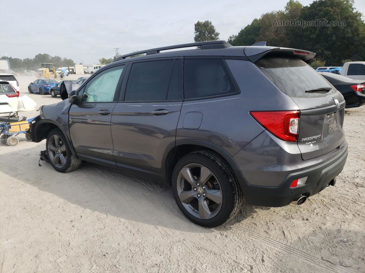 2019 Honda Passport Touring Gray vin: 5FNYF7H96KB000487