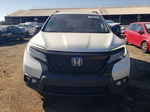 2019 Honda Passport Touring White vin: 5FNYF7H97KB004886