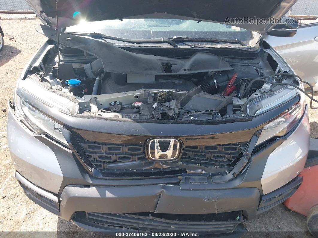 2019 Honda Passport Touring Silver vin: 5FNYF7H97KB007206